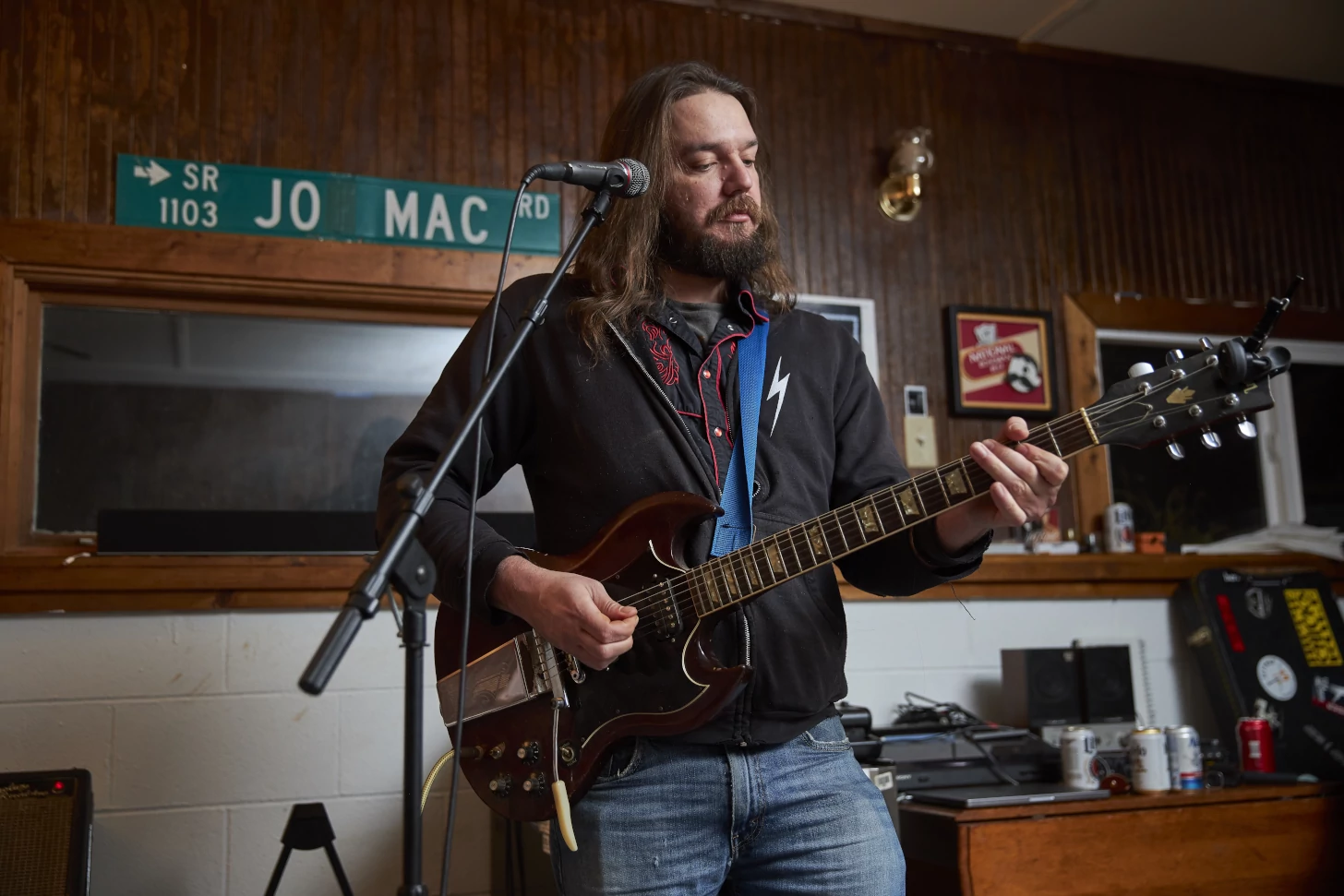 Zach White playing guitar